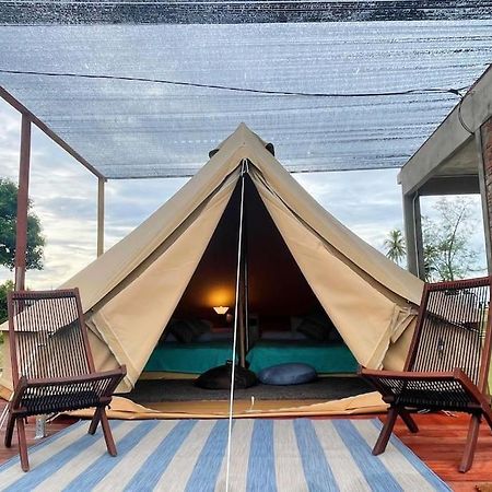 Rembulan Escape Bell Tent 2 Kampung Penarik Dış mekan fotoğraf