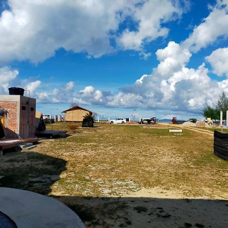 Rembulan Escape Bell Tent 2 Kampung Penarik Dış mekan fotoğraf