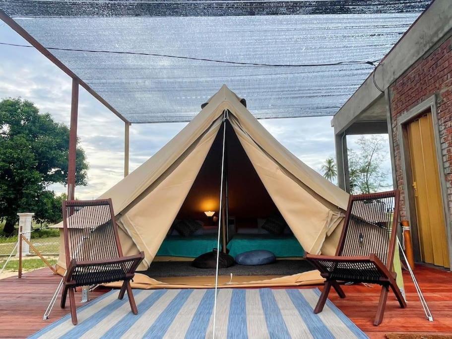 Rembulan Escape Bell Tent 2 Kampung Penarik Dış mekan fotoğraf